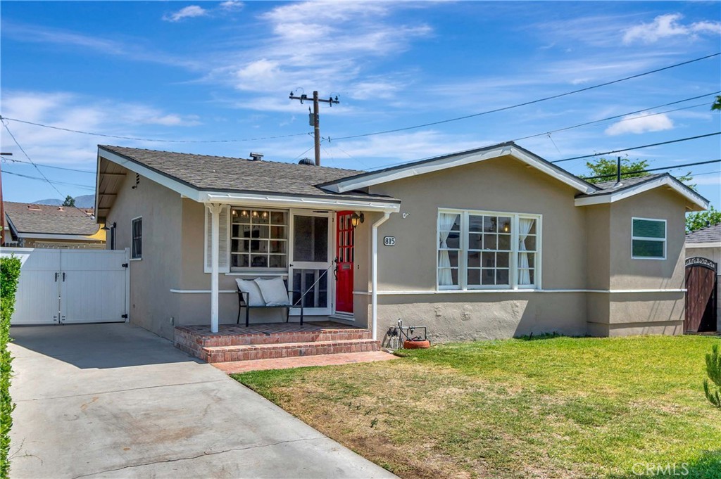 815 Lovejoy Street