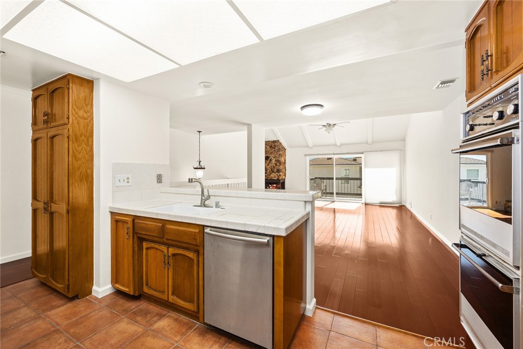 1227 Temple City Boulevard 2