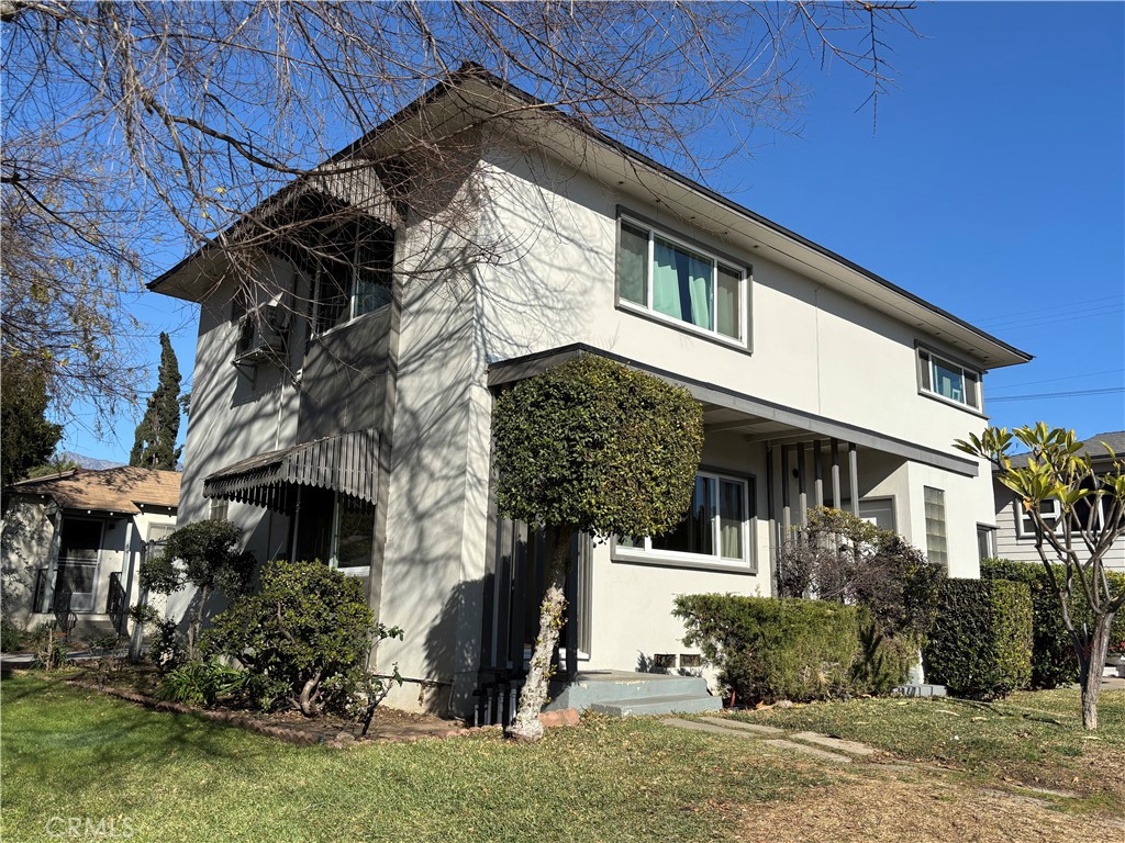 52 N Berkeley Avenue