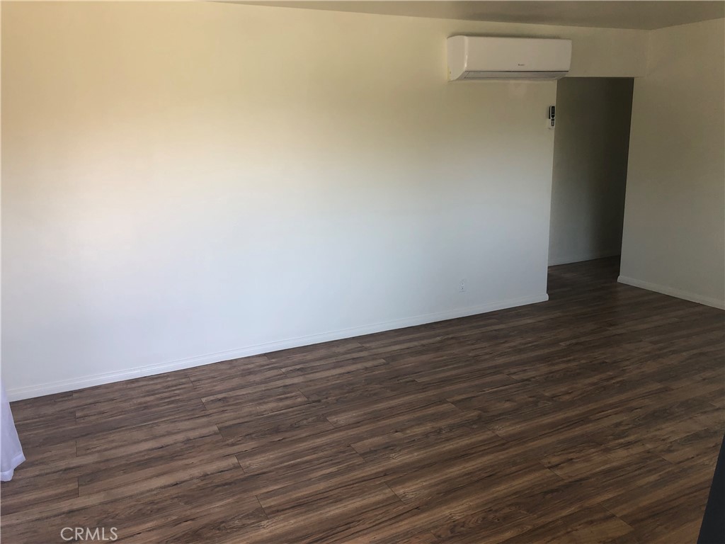 52 N Berkeley Avenue