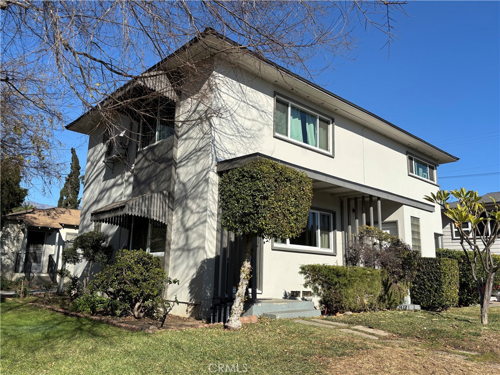 52 N Berkeley Avenue