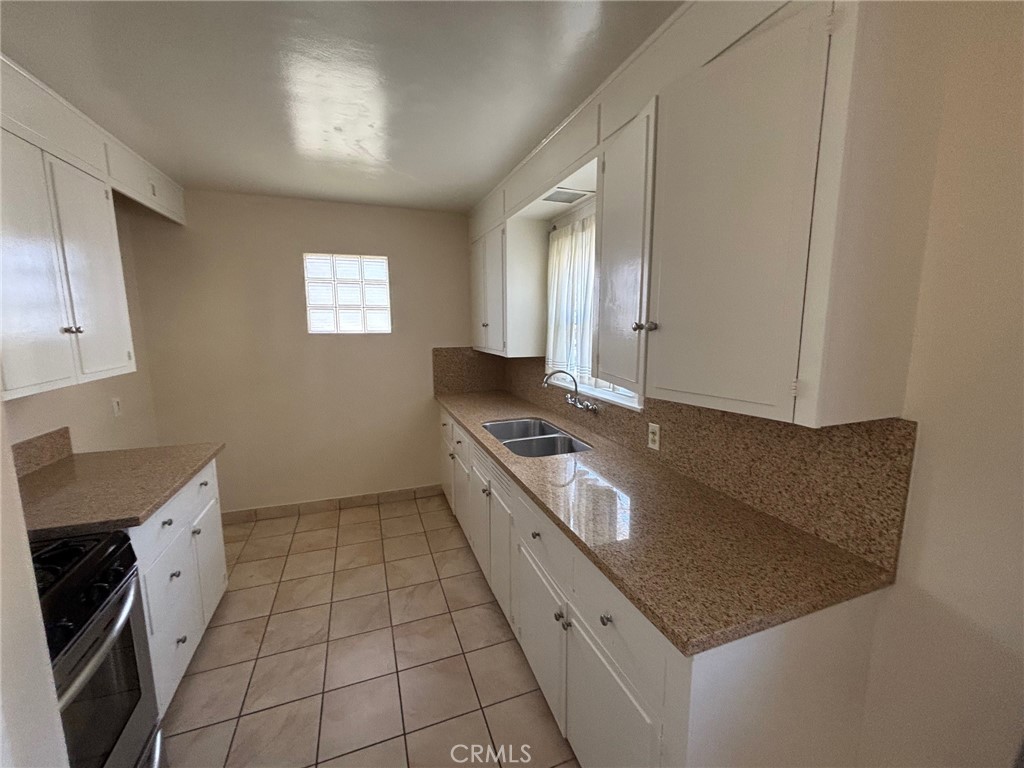 52 N Berkeley Avenue