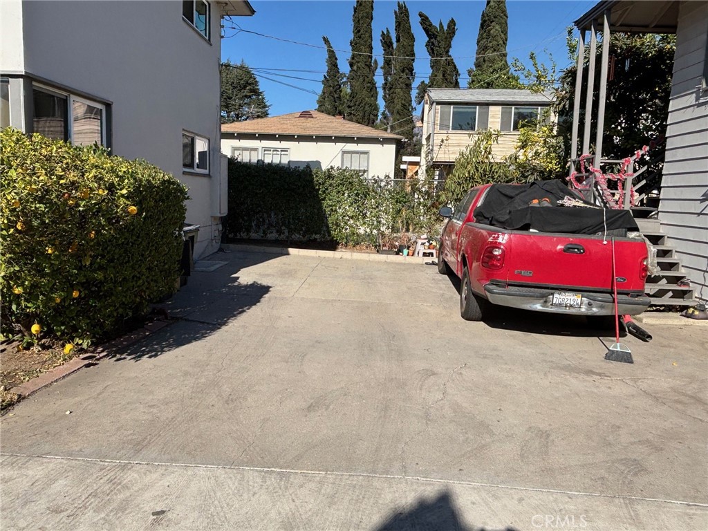 52 N Berkeley Avenue