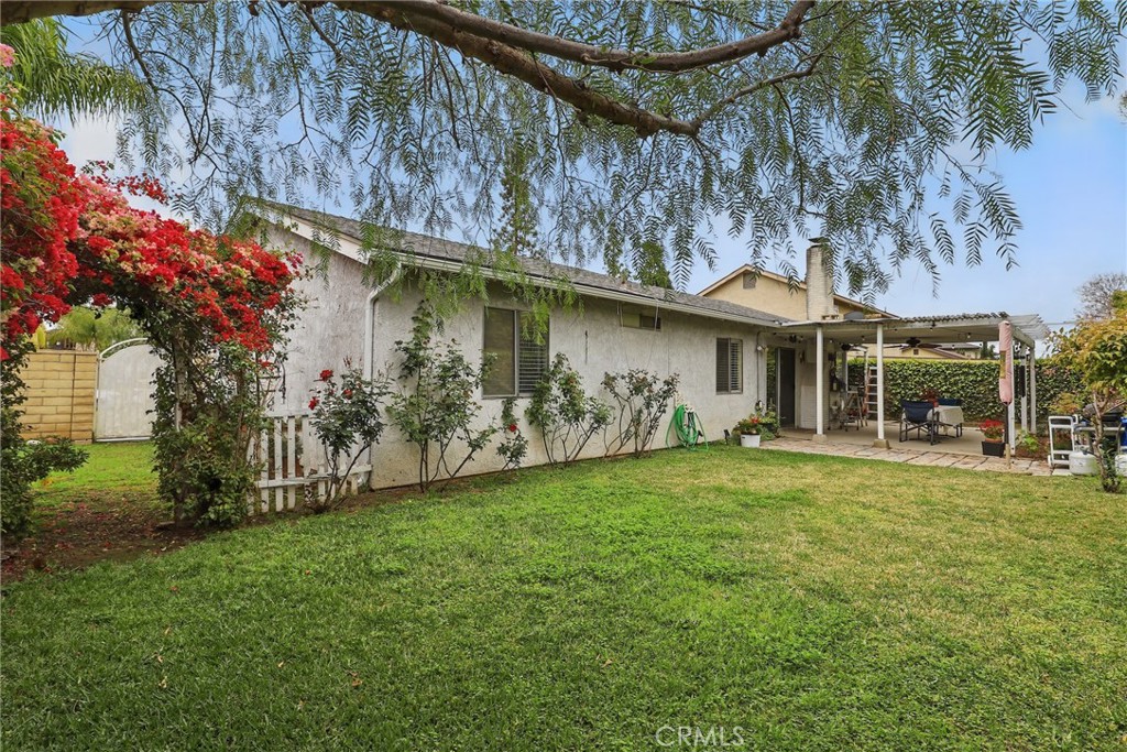 4703 Blackrock Avenue