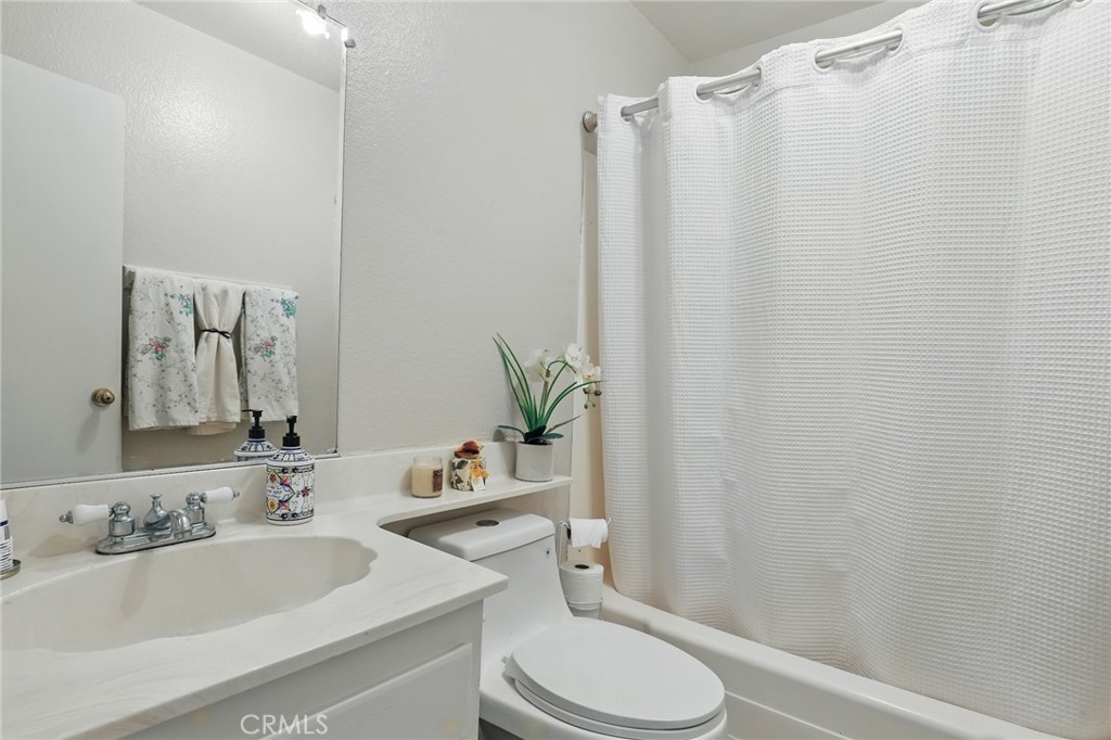 4703 Blackrock Avenue