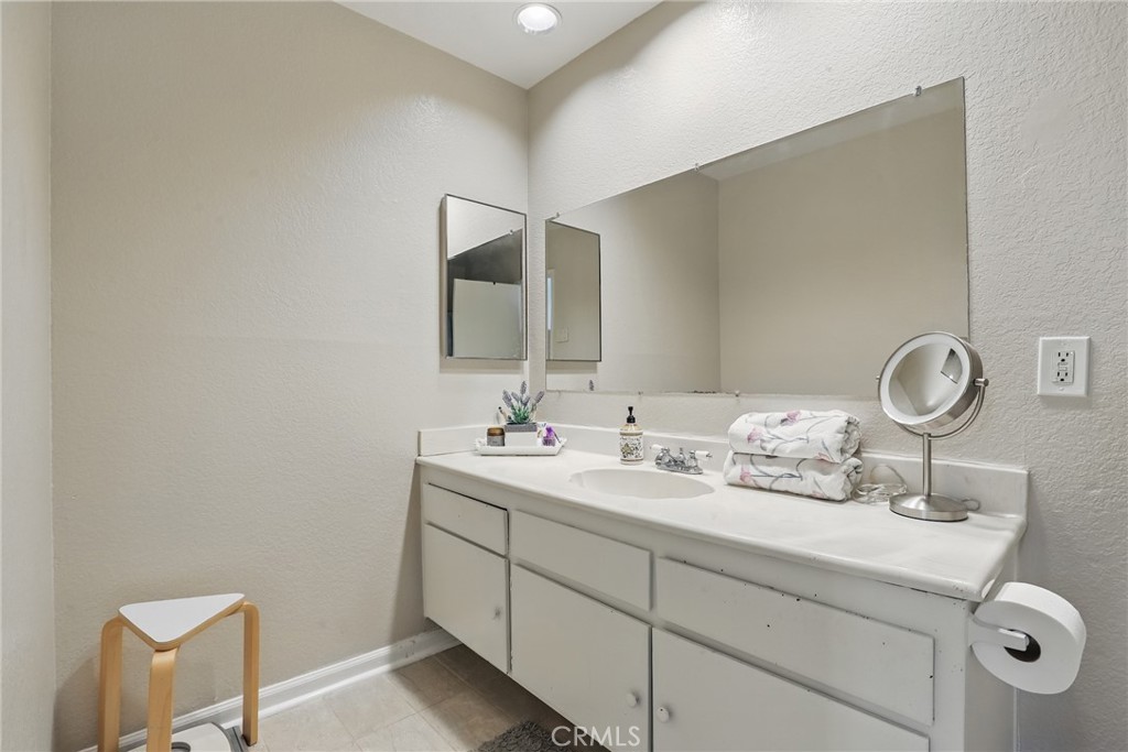 4703 Blackrock Avenue