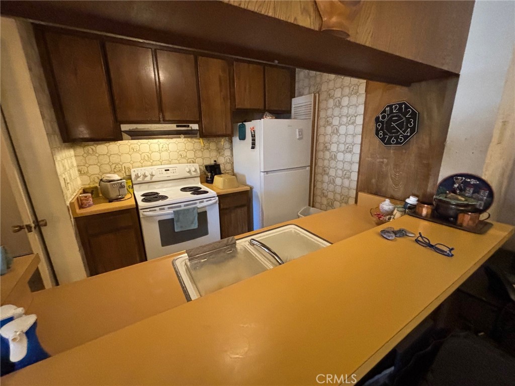 550 W Regent Street 338