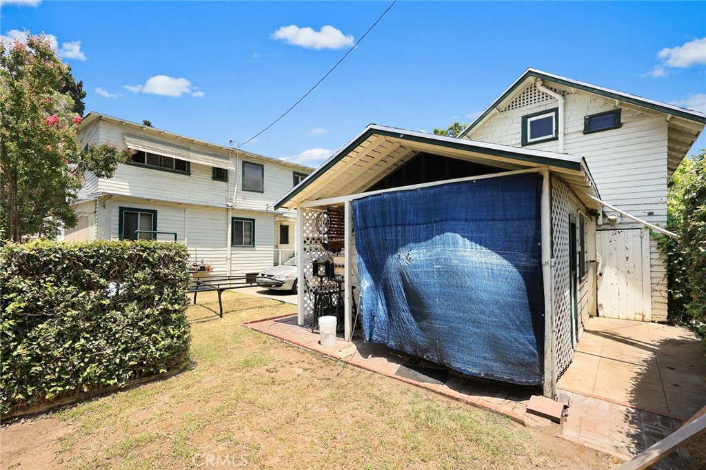 1156 Steuben Street