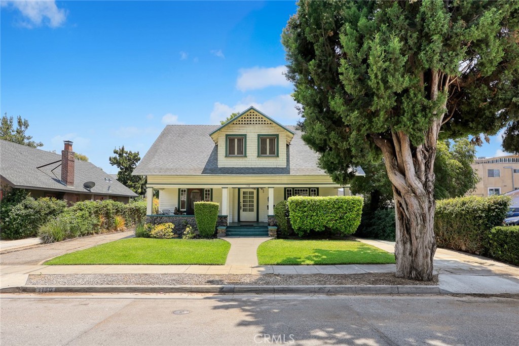 1156 Steuben Street
