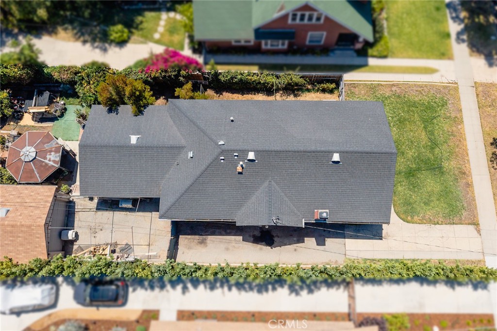 1190 N Wilson Avenue N