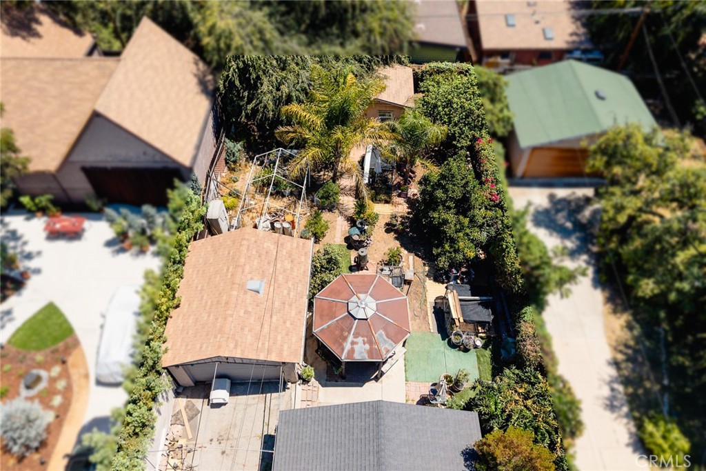 1190 N Wilson Avenue N