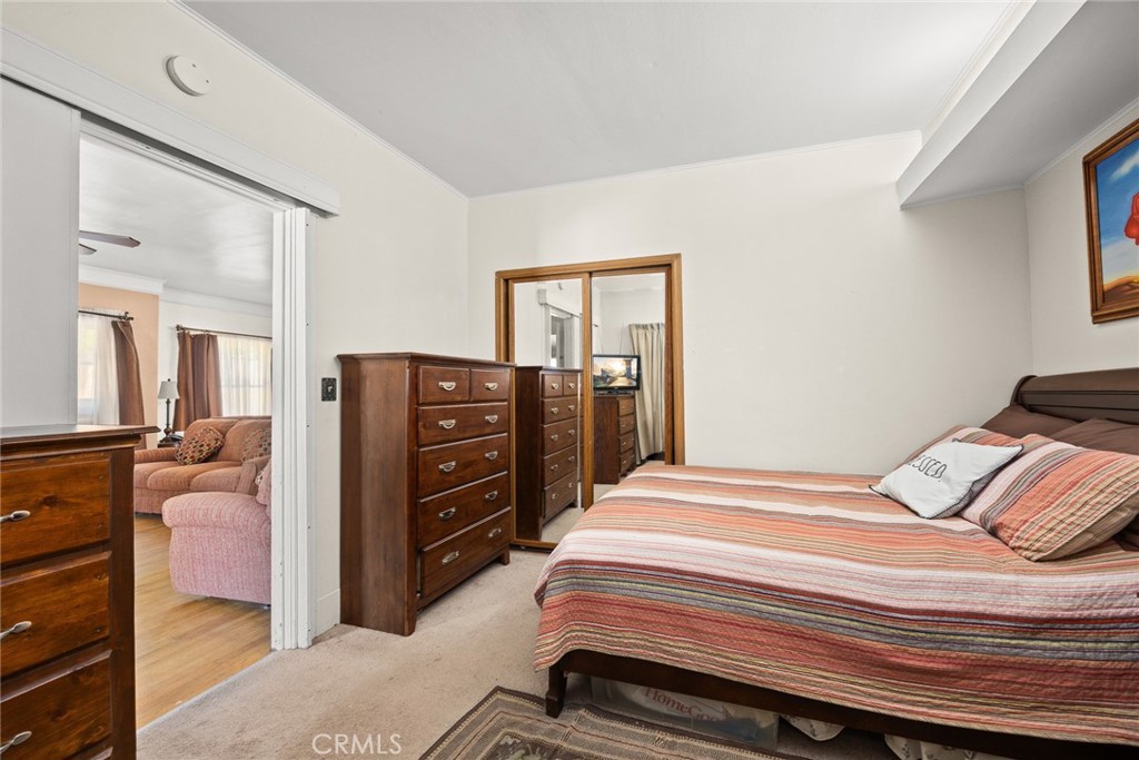 1190 N Wilson Avenue N