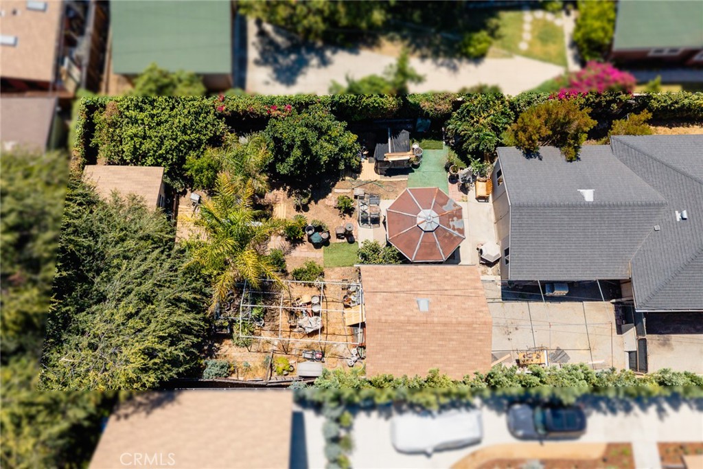 1190 N Wilson Avenue N