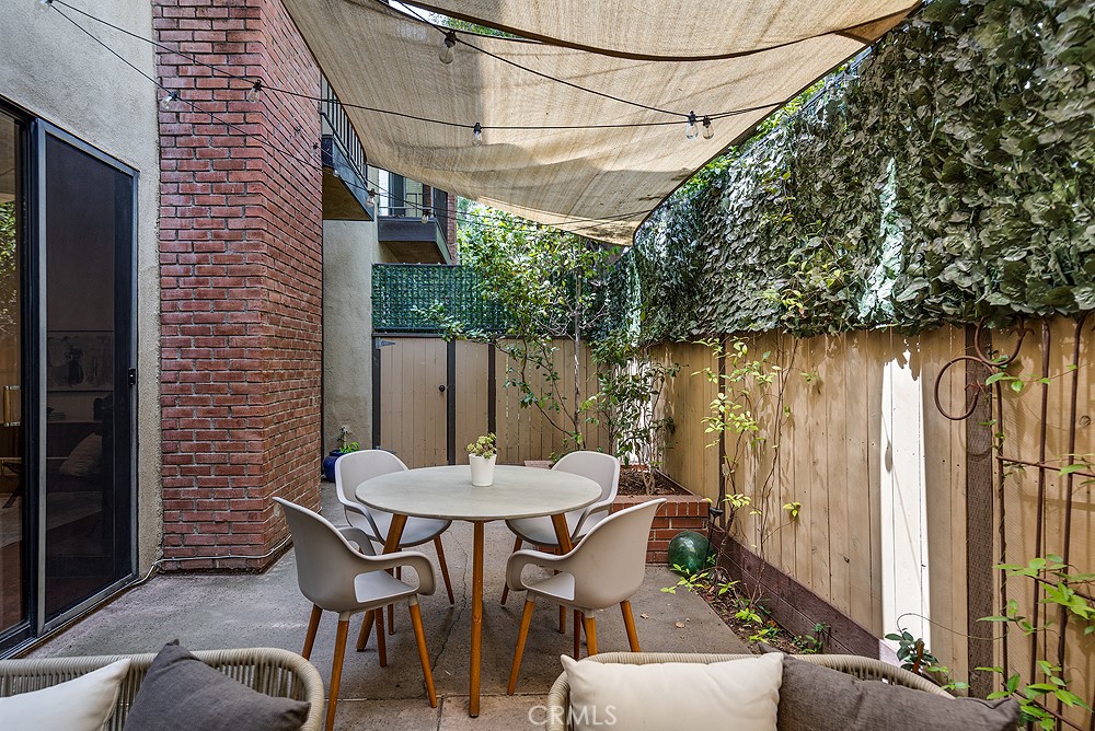 783 S Orange Grove Boulevard 2