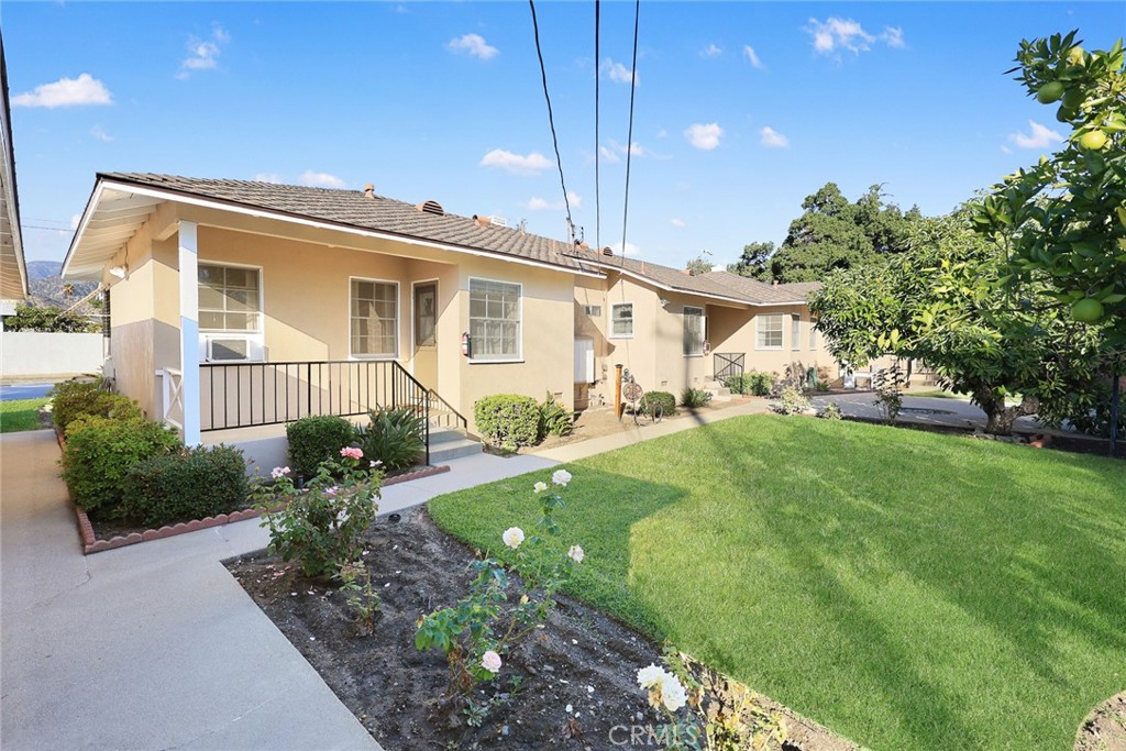 1047 N San Gabriel Avenue