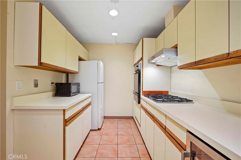 500 E Del Mar Boulevard