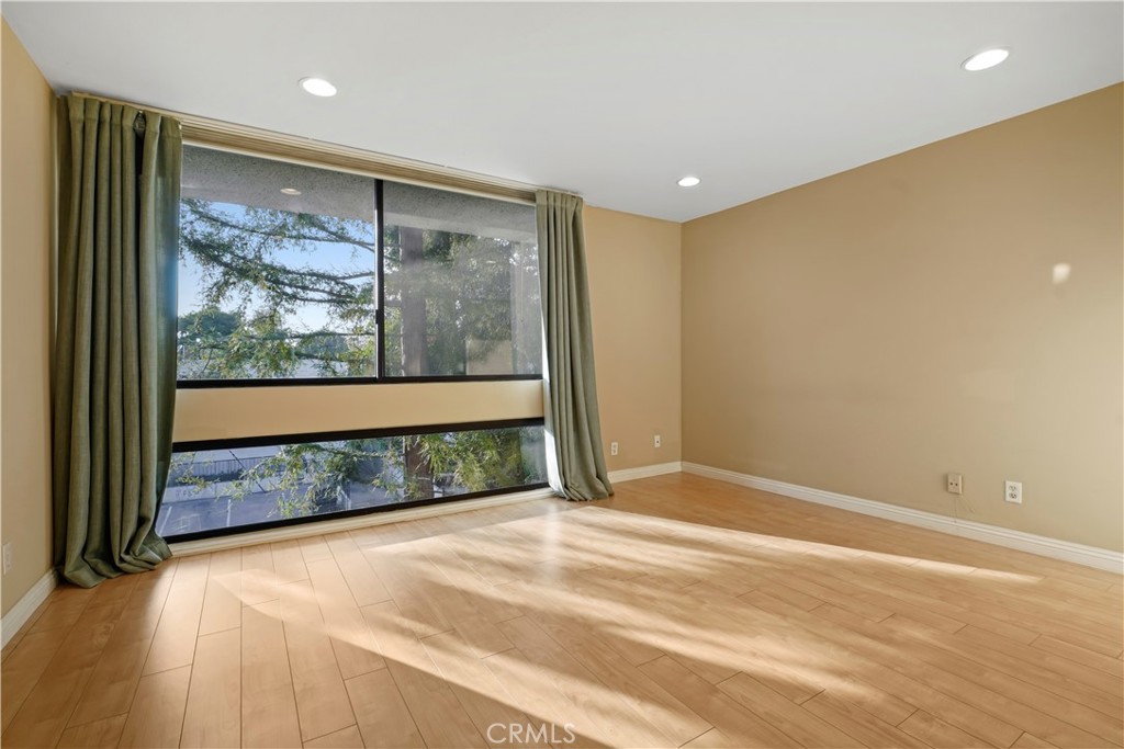 500 E Del Mar Boulevard