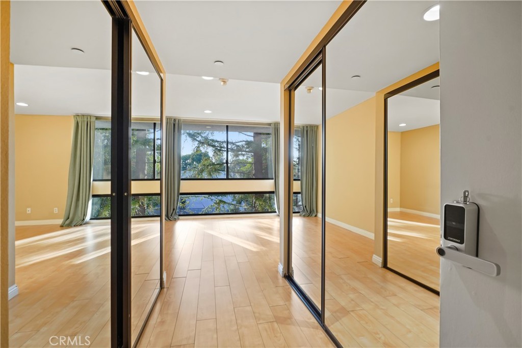 500 E Del Mar Boulevard