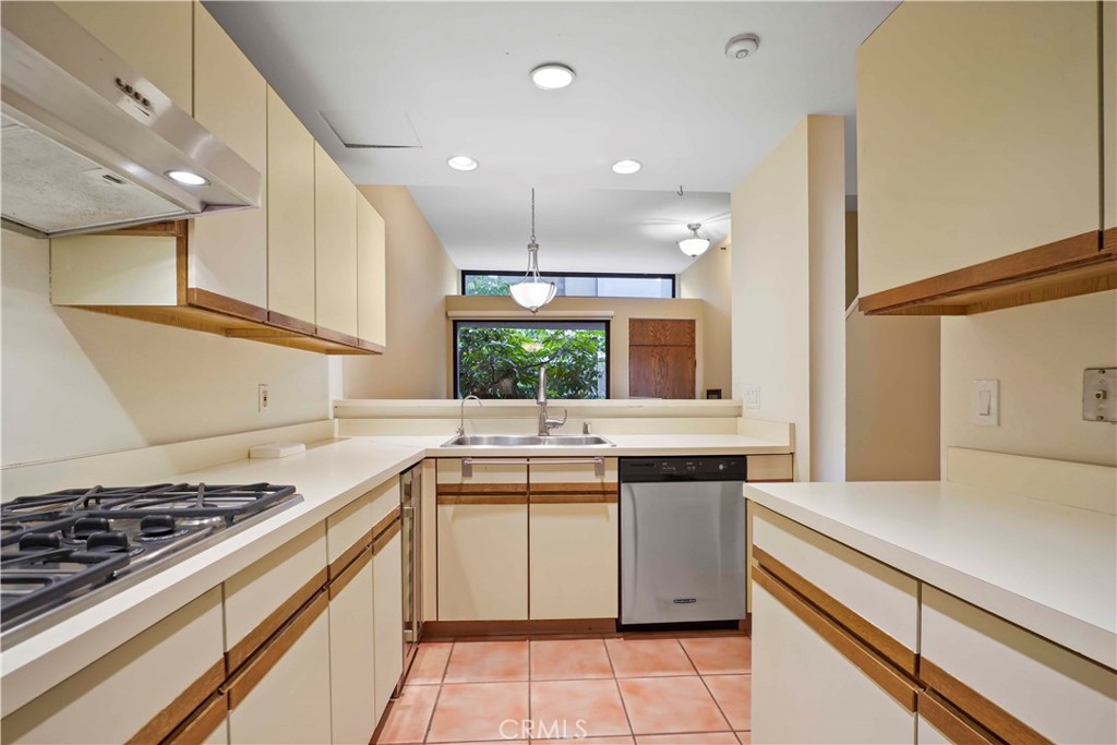 500 E Del Mar Boulevard