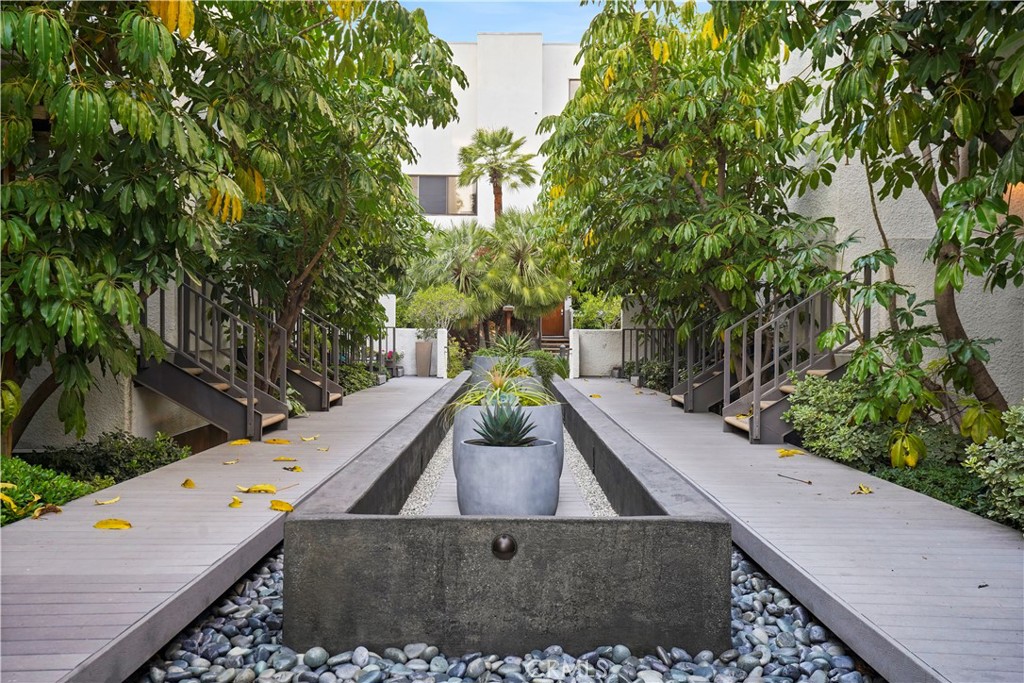 500 E Del Mar Boulevard