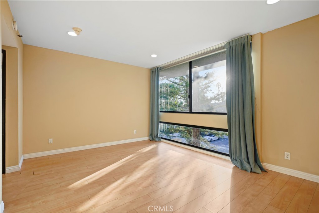 500 E Del Mar Boulevard