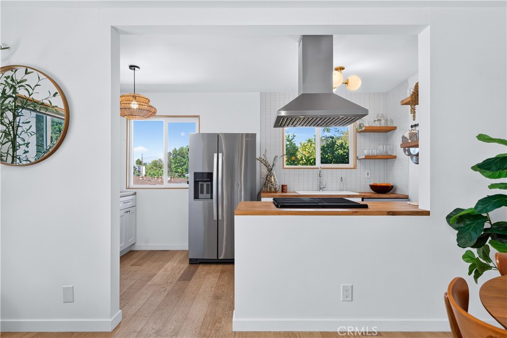 2135 Bellevue 12