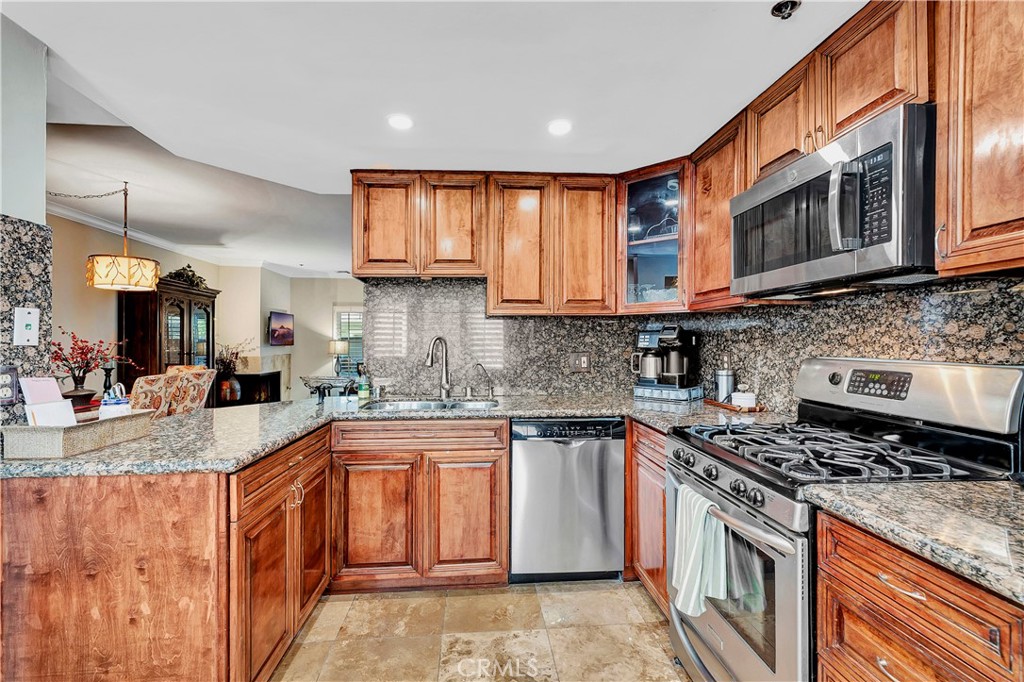 1310 E Orange Grove Boulevard 115