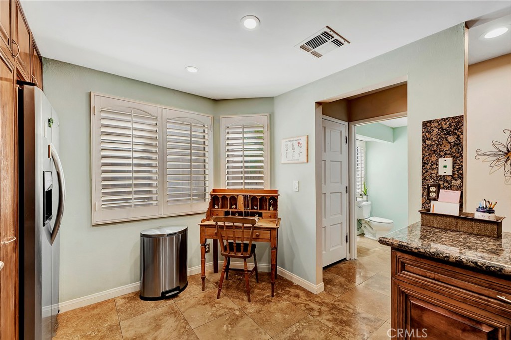 1310 E Orange Grove Boulevard 115