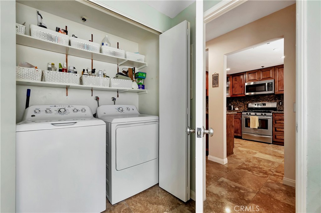 1310 E Orange Grove Boulevard 115