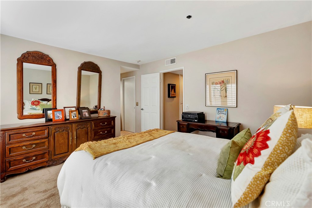 1310 E Orange Grove Boulevard 115