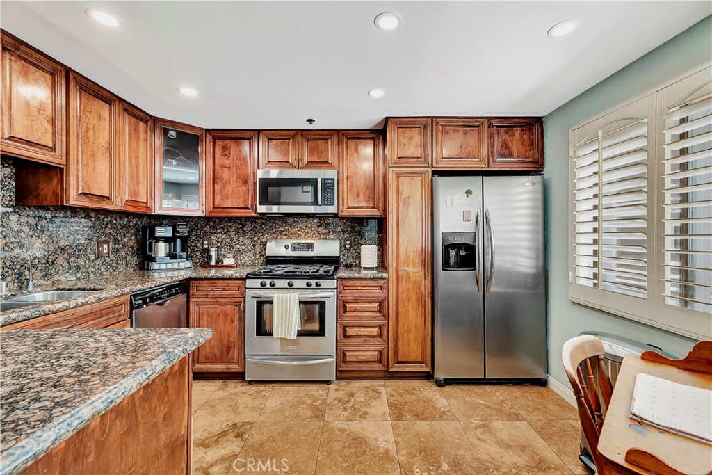 1310 E Orange Grove Boulevard 115