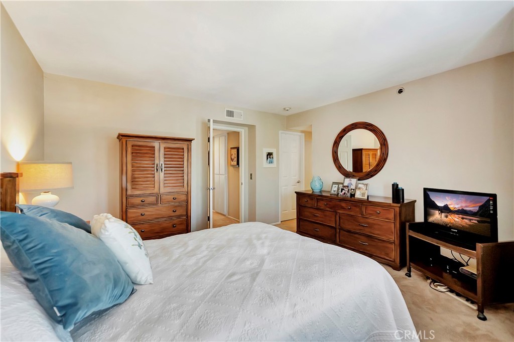 1310 E Orange Grove Boulevard 115