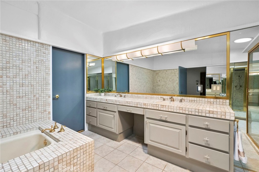 2187 Century Woods Way