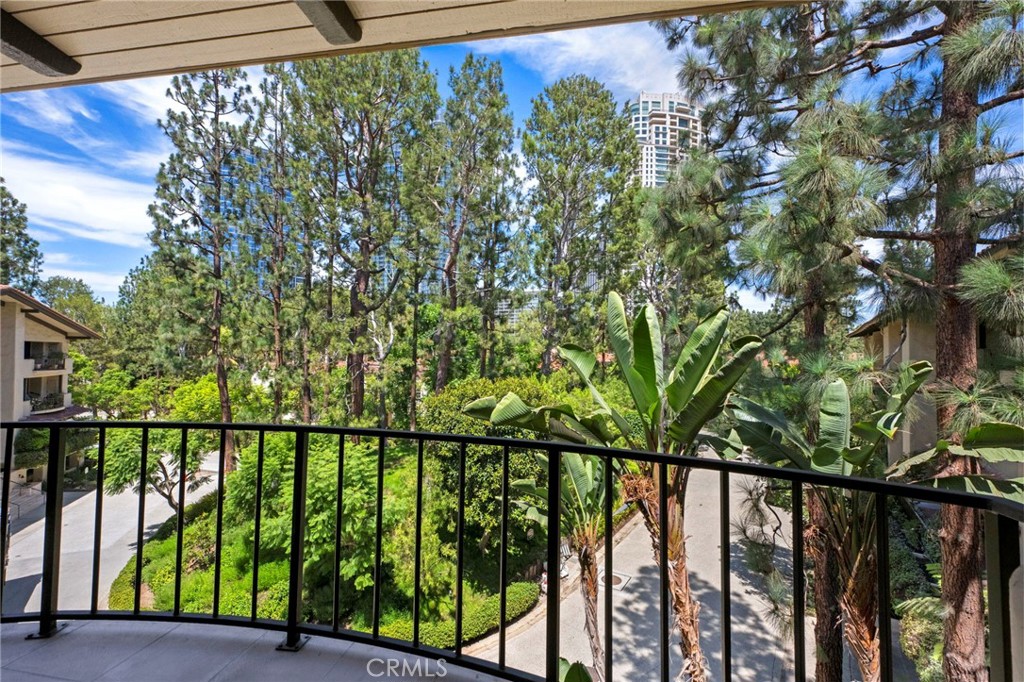 2187 Century Woods Way