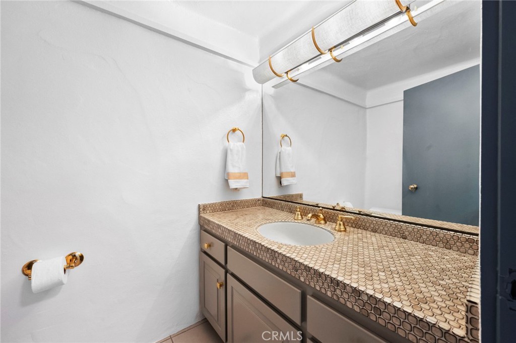 2187 Century Woods Way