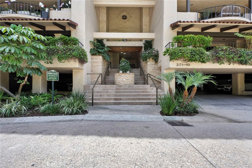 2187 Century Woods Way