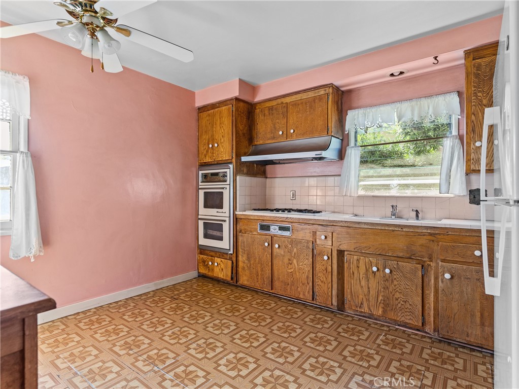 2445 N Ditman Avenue