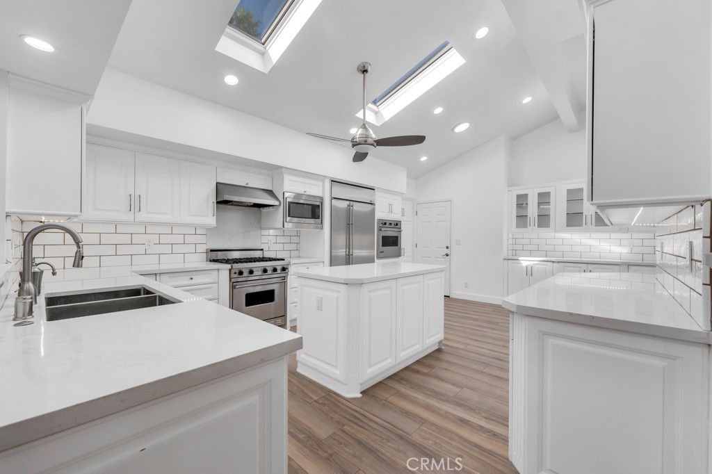 22432 De Grasse Drive