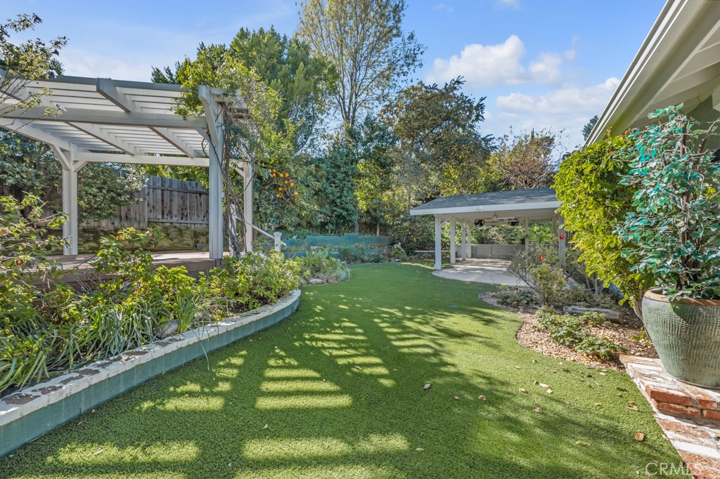 22432 De Grasse Drive