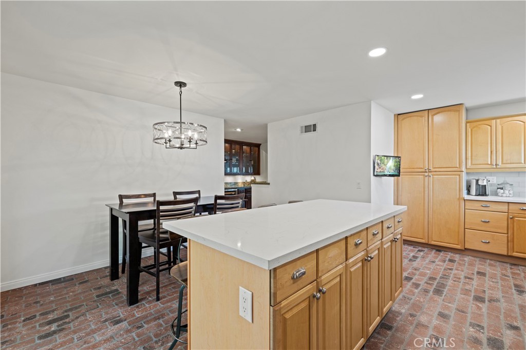 27912 Honeycomb Drive