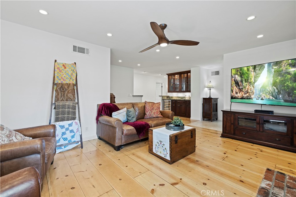 27912 Honeycomb Drive