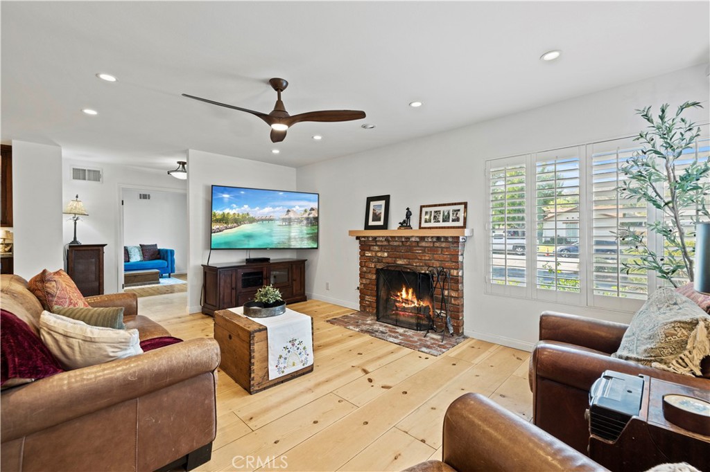 27912 Honeycomb Drive