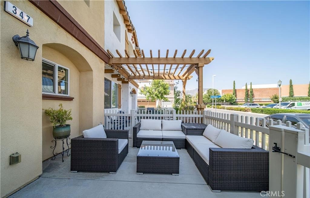 347 N Fenimore Avenue