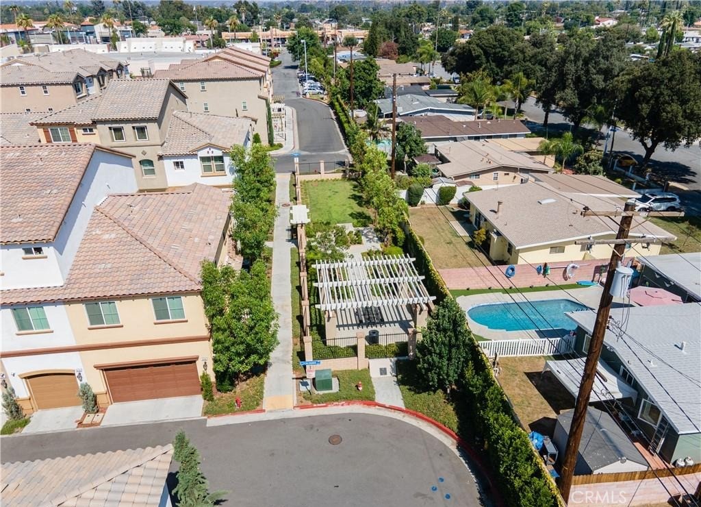 347 N Fenimore Avenue