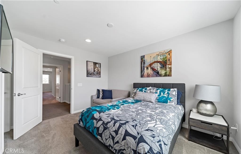 347 N Fenimore Avenue