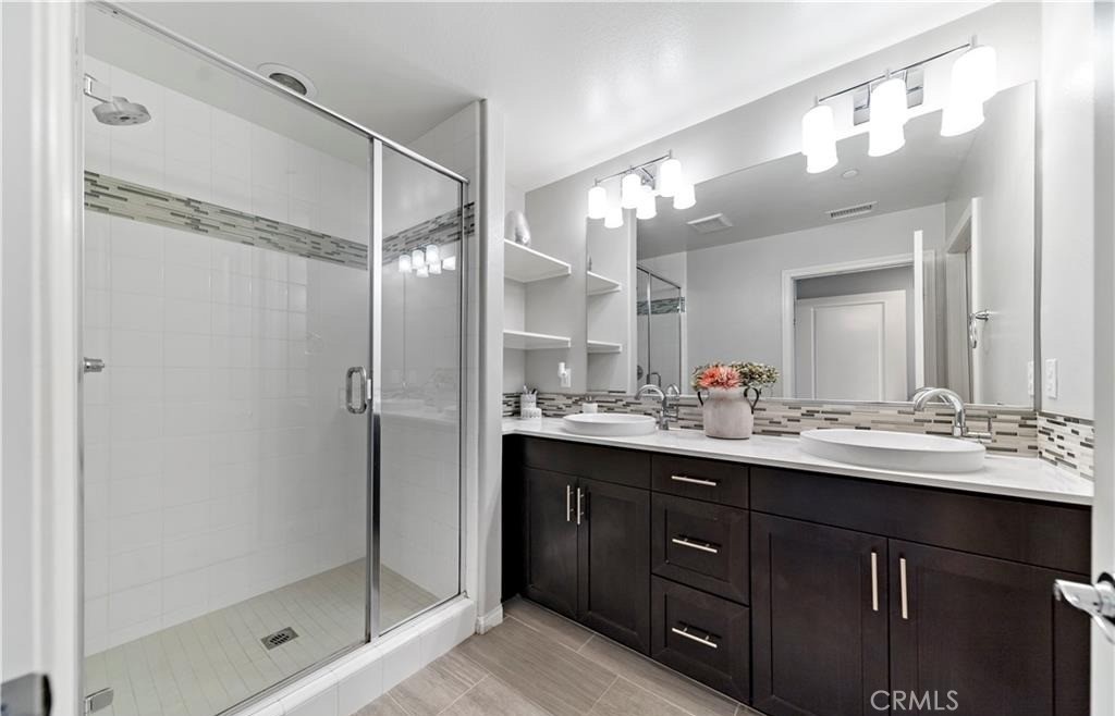 347 N Fenimore Avenue