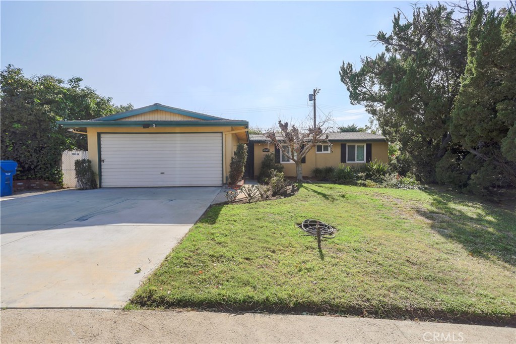 12902 Chippewa