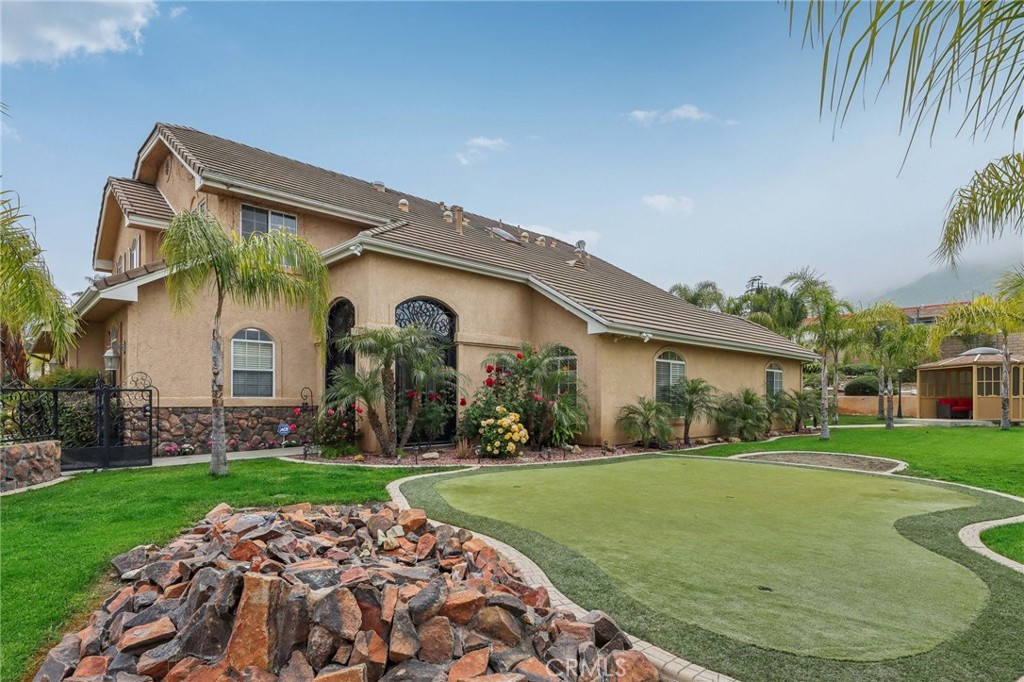 8420 Vicara Drive