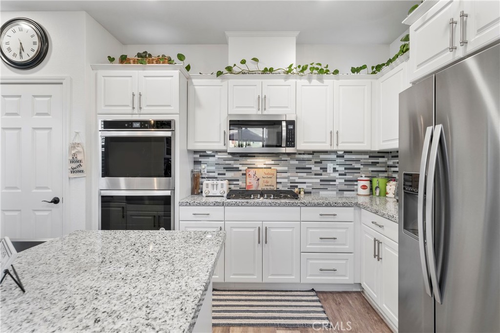 1588 Redwoods Drive Place