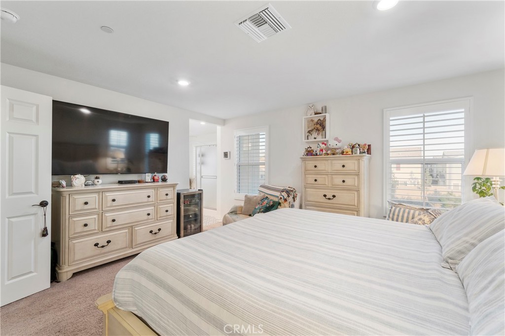 1588 Redwoods Drive Place